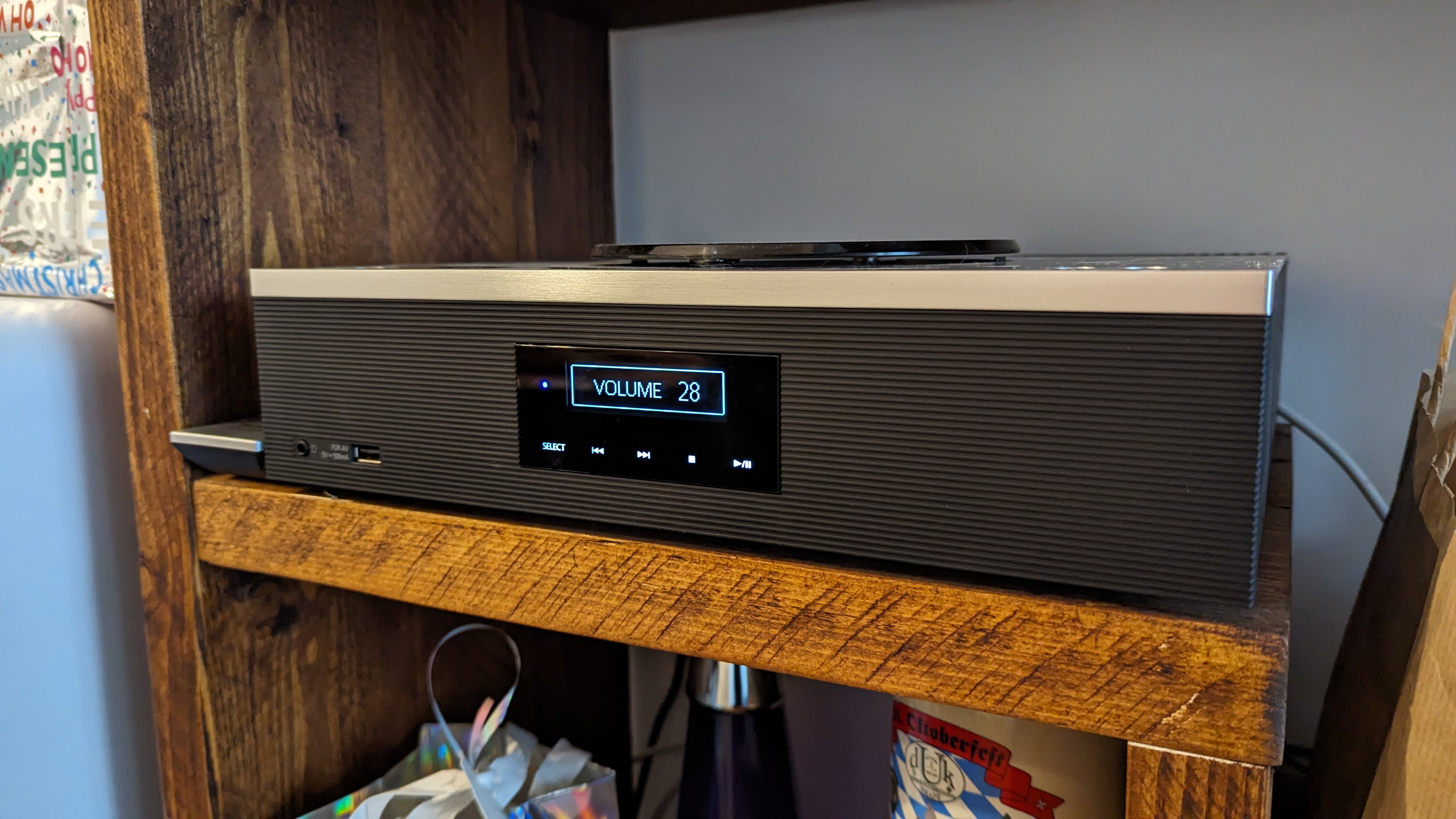Technics SA-C600 on shelf